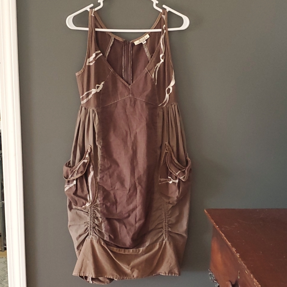 beautiful flowy dress